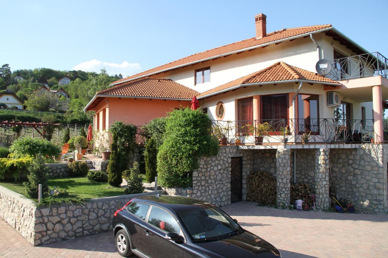 Simon Vendégház Balatongyörök Exterior foto